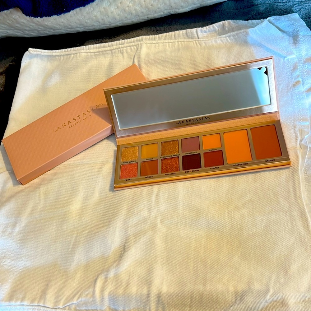 Anastasia All-in-One Palette PRIMROSE FOR FACE AND EYES